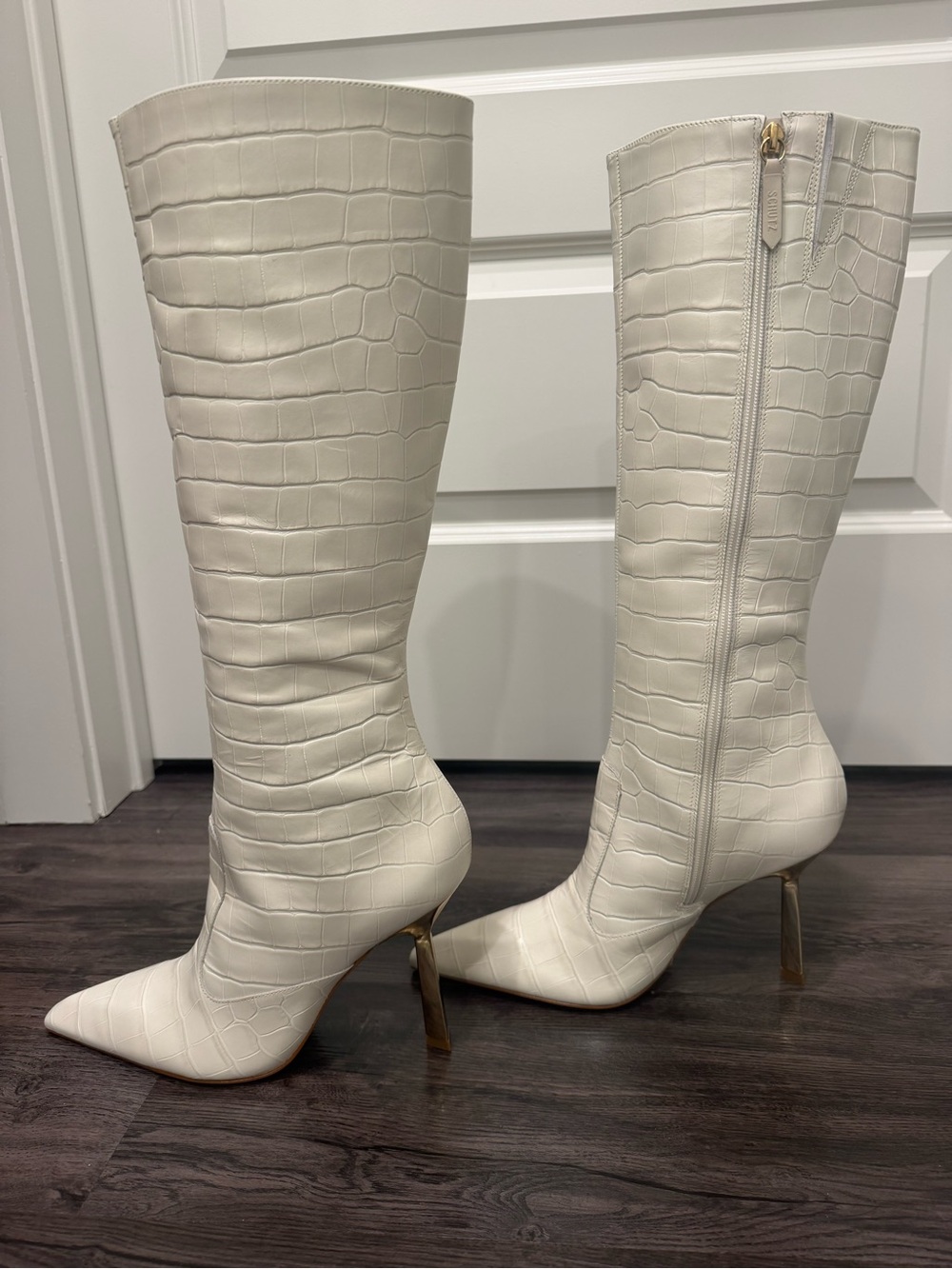 Schutz ivory croc knee boots 8.5 gold heel NWOT